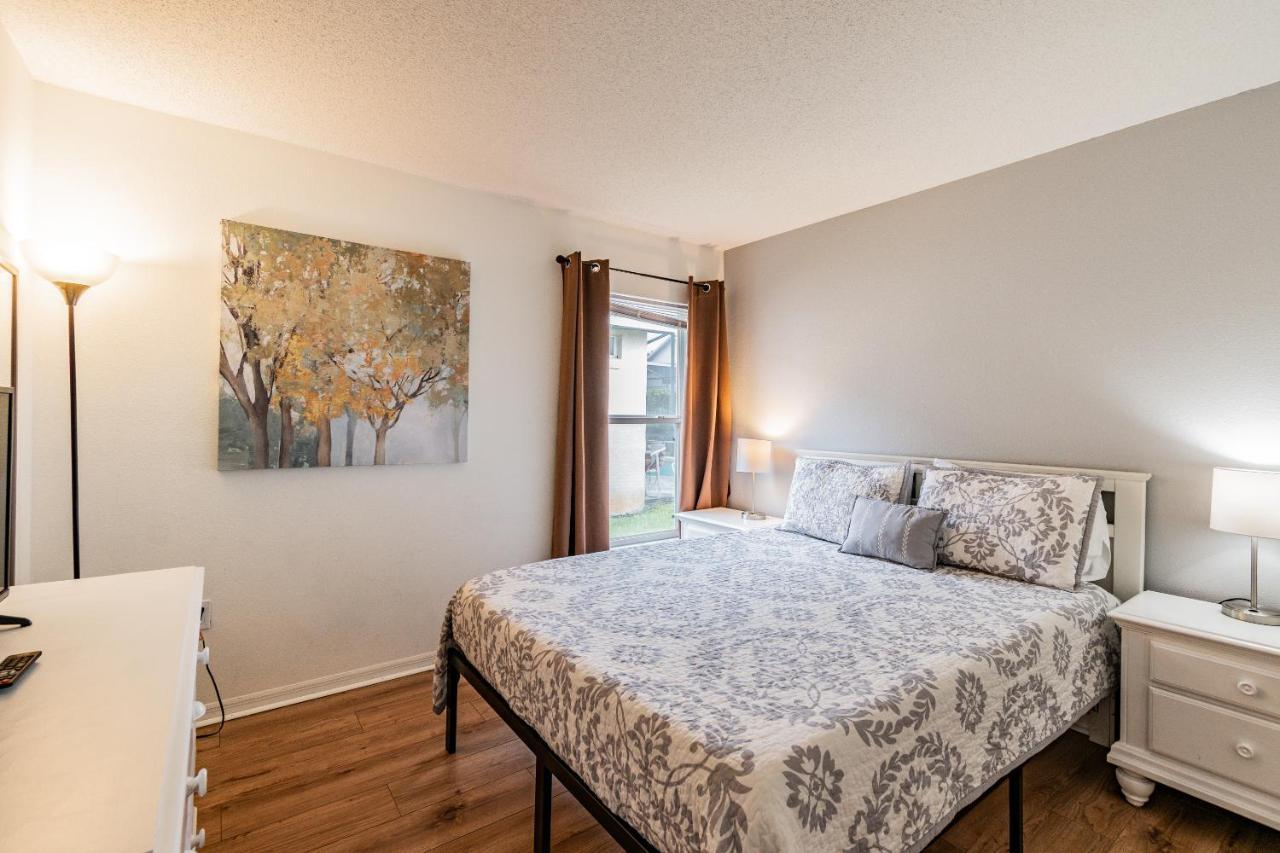 Spacious Villa With Private Pool - No Carpet - Disney Area Kissimmee Eksteriør billede